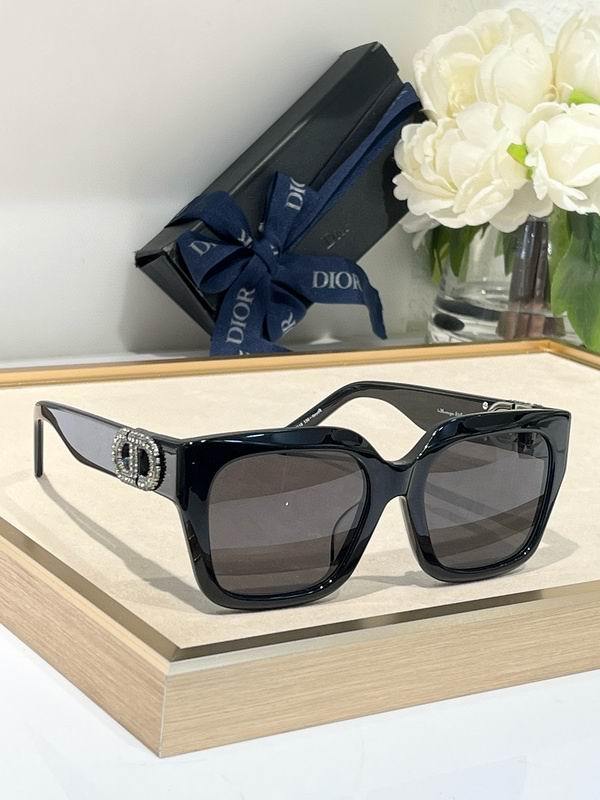 DIOR Sunglasses 755